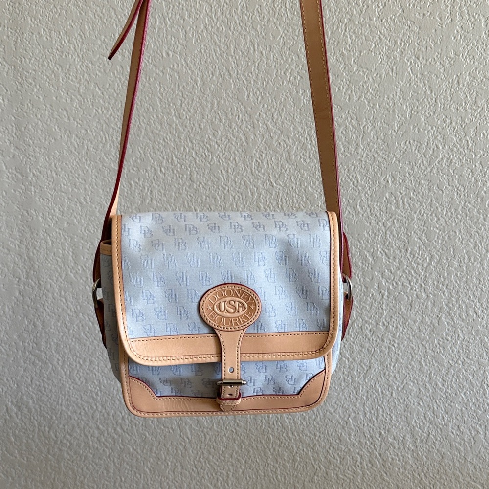 Dooney & Bourke Light Blue and Tan Shoulder Bag NWOT